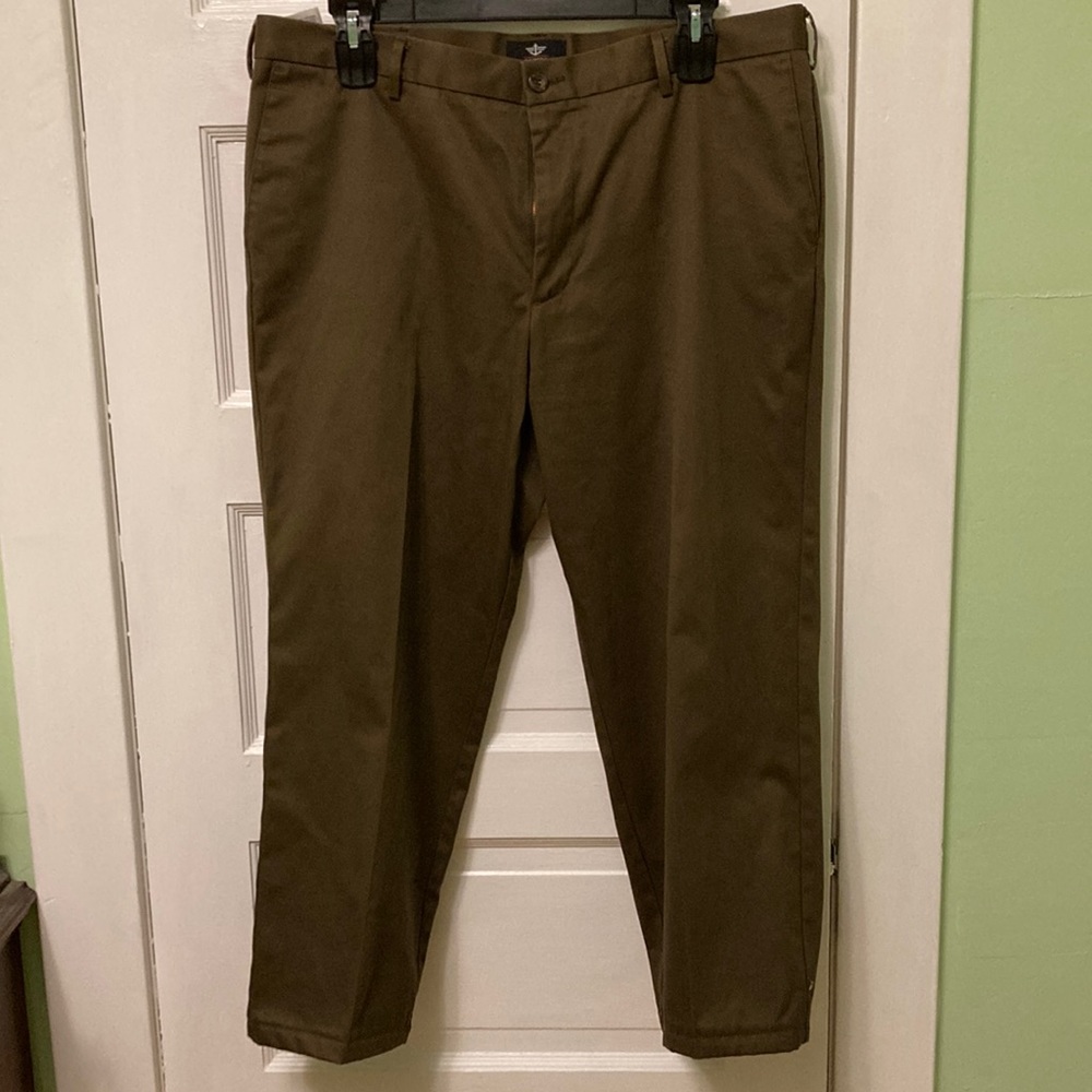 Men’s brown Dockers